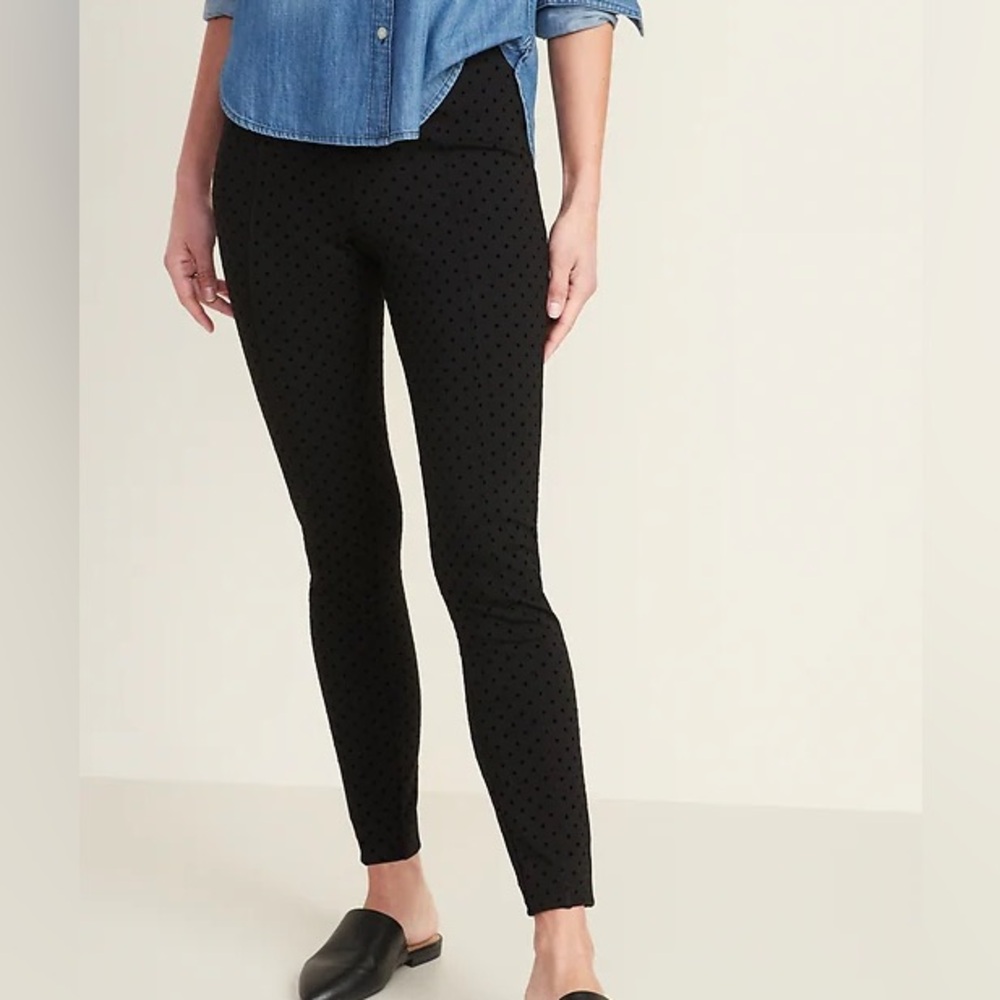 Old navy Stevie pants black velvet Polka Dot Women's Pants medium